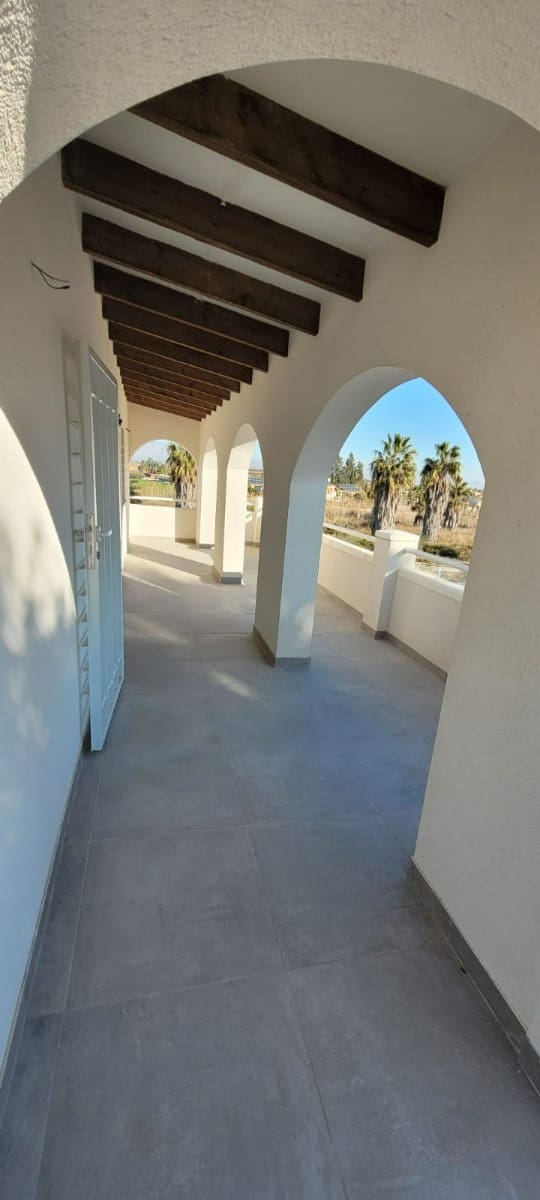 3 slaapkamer Villa te koop in Catral met zwembad - € 450.000 (Ref: 7364772)