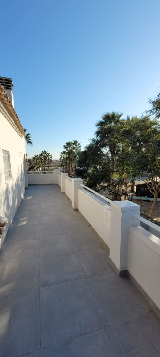 3 slaapkamer Villa te koop in Catral met zwembad - € 450.000 (Ref: 7364772)