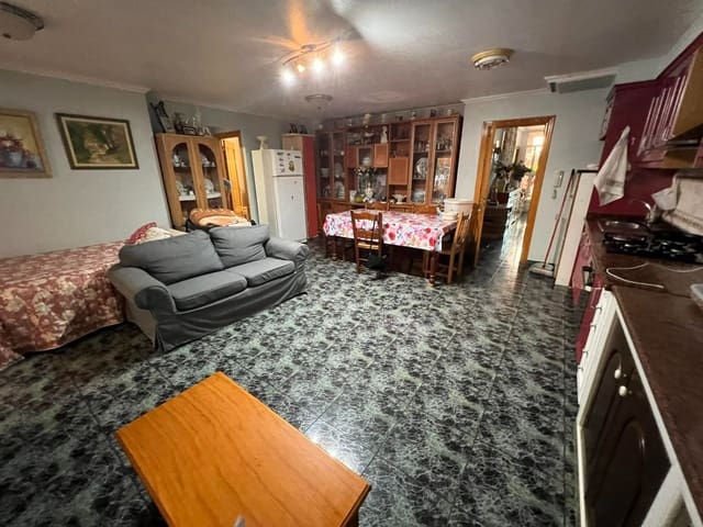 4 slaapkamer Huis te koop in Formentera del Segura met garage - € 228.000 (Ref: 7941005)