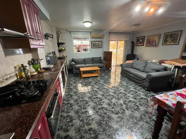 4 slaapkamer Huis te koop in Formentera del Segura met garage - € 228.000 (Ref: 7941005)