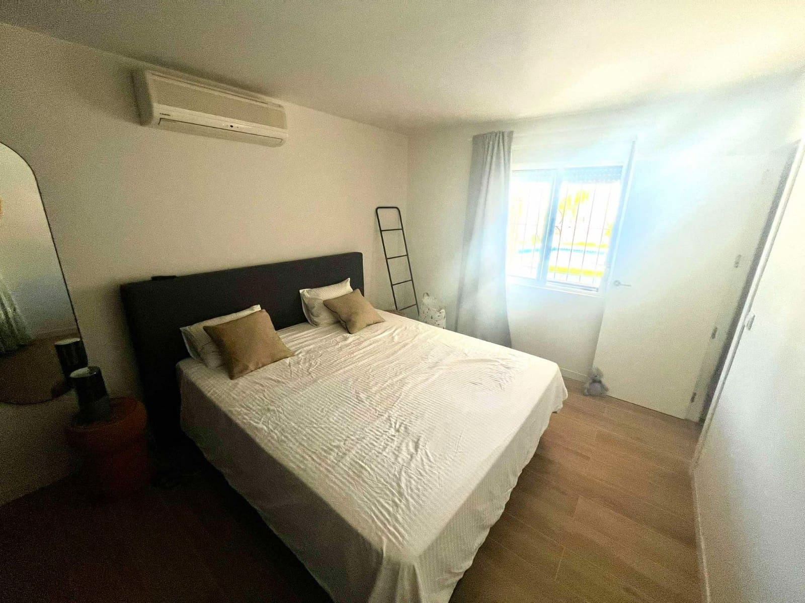 4 bedroom Villa for sale in Ciudad Quesada with pool garage - € 549,500 (Ref: 8510471)