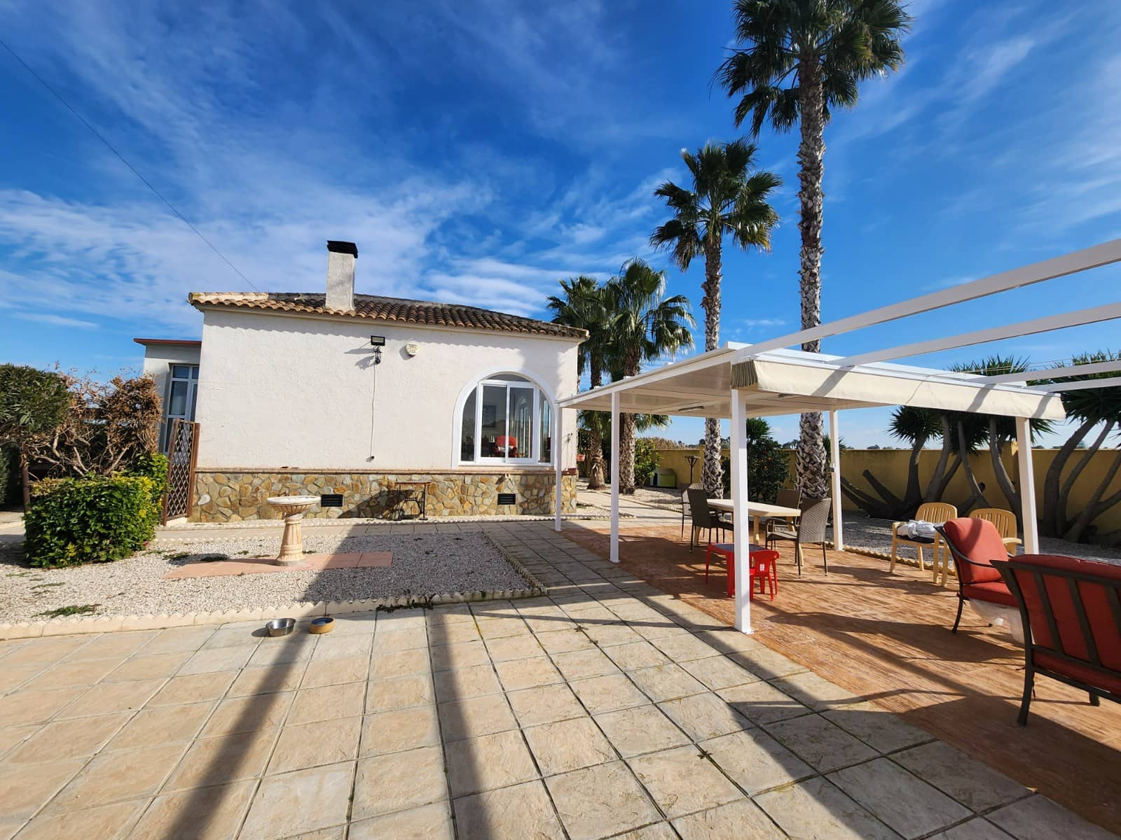 4 soveværelse Villa til salg i Catral med swimmingpool - € 385.000 (Ref: 8751622)