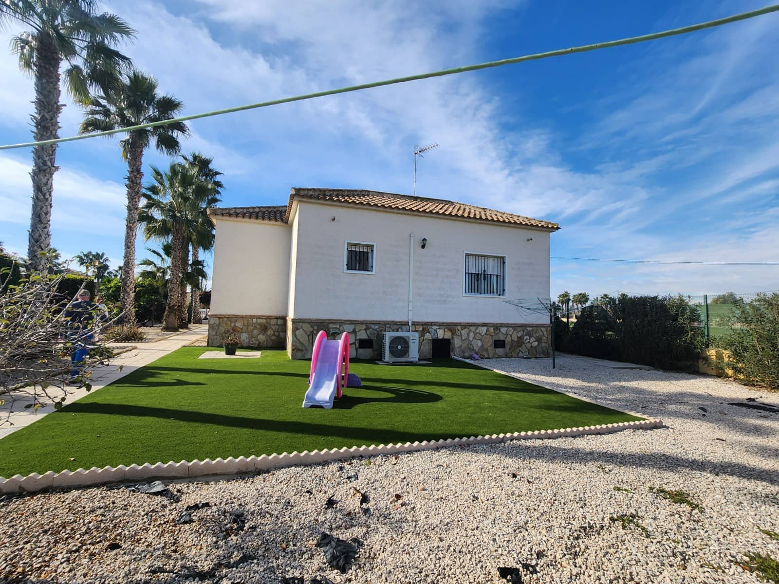 4 soveværelse Villa til salg i Catral med swimmingpool - € 385.000 (Ref: 8751622)