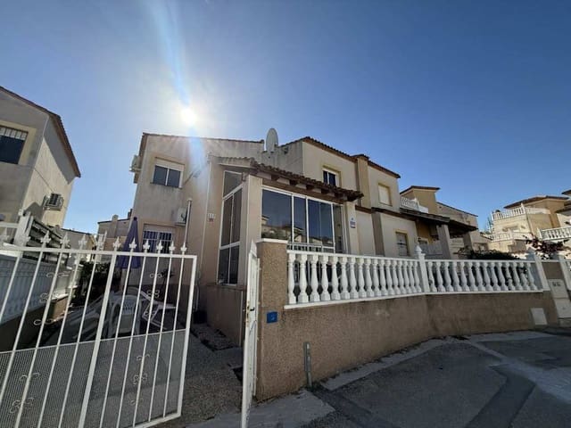 3 soveværelse Semi-Rækkehus til salg i Algorfa med swimmingpool - € 150.000 (Ref: 8893839)