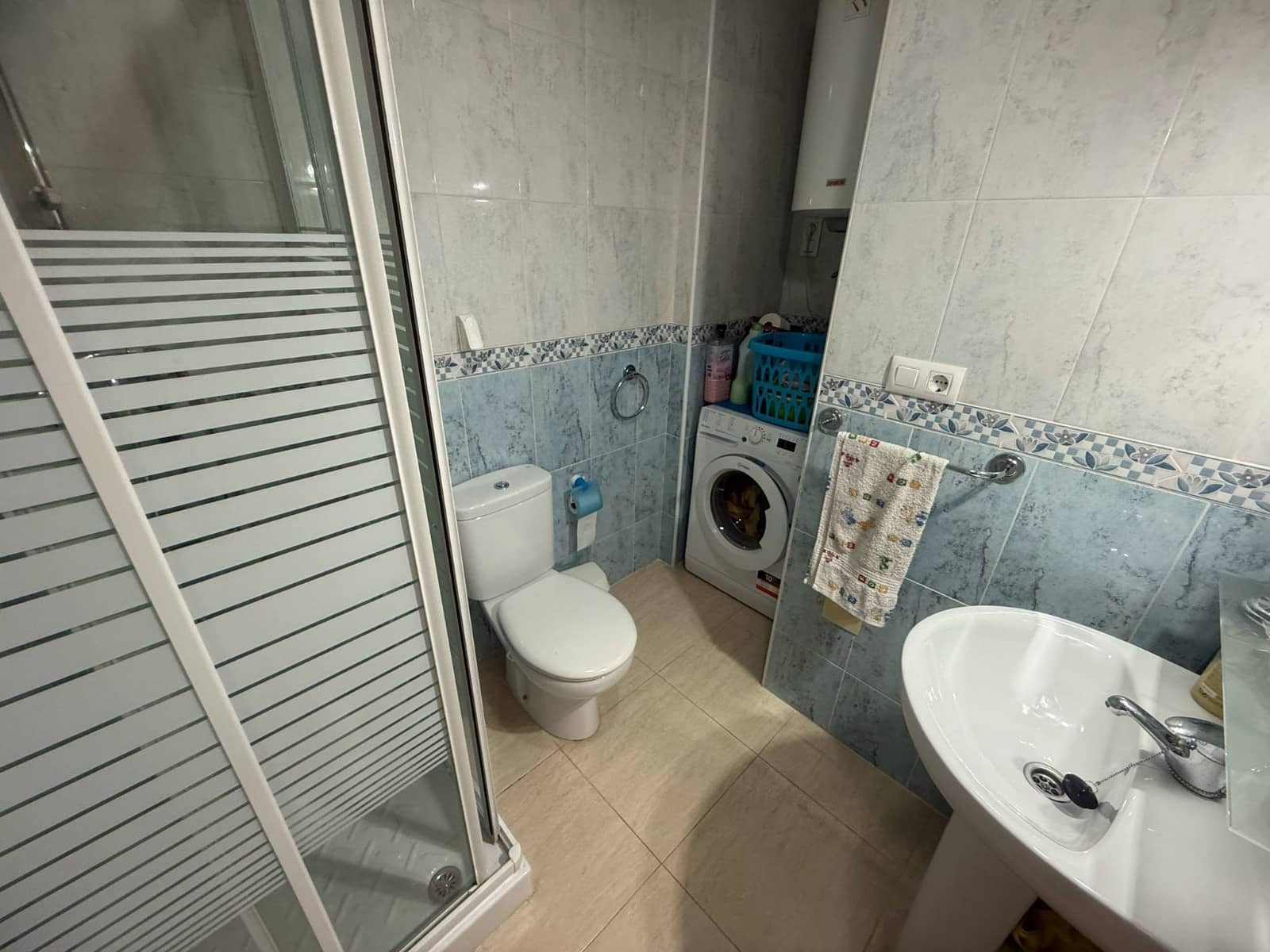 2 soverom Leilighet til salgs i Daya Nueva med svømmebasseng - € 119 500 (Ref: 8969414)