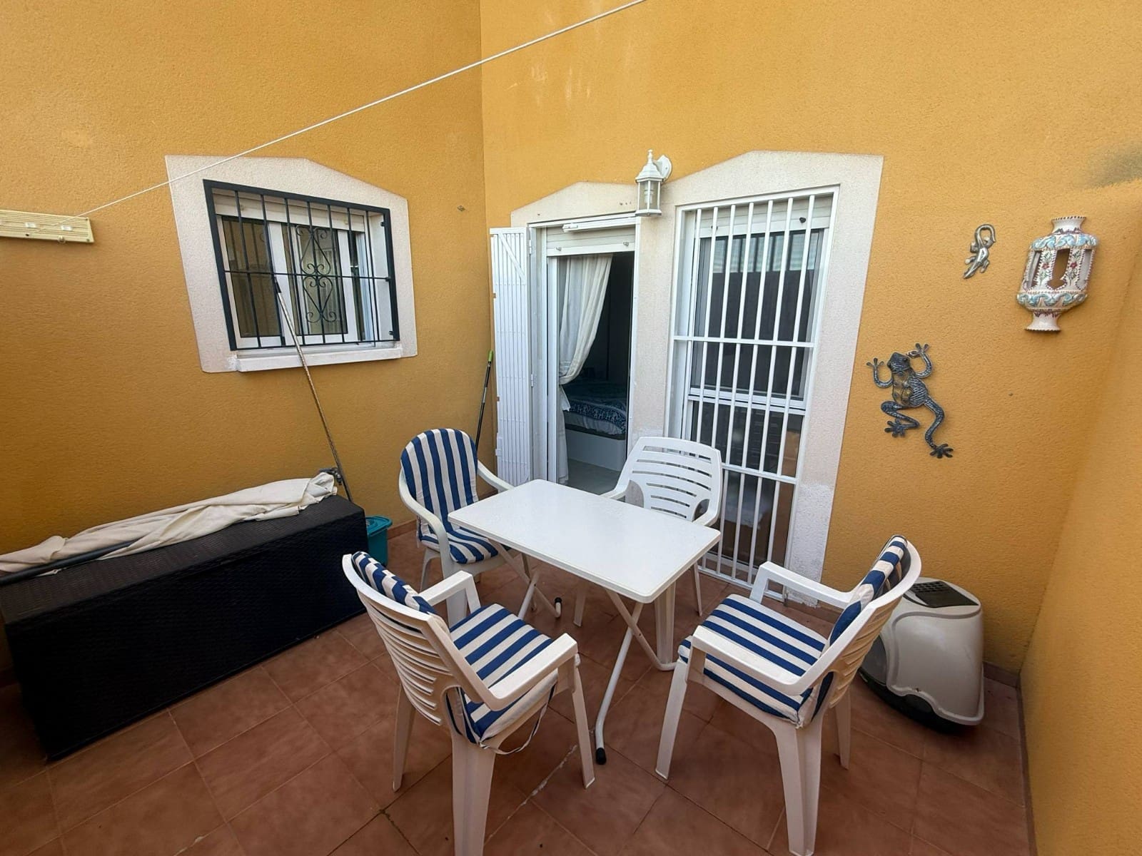 2 soverom Leilighet til salgs i Daya Nueva med svømmebasseng - € 119 500 (Ref: 8969414)