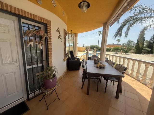 3 slaapkamer Villa te koop in Catral met zwembad - € 369.000 (Ref: 9066742)