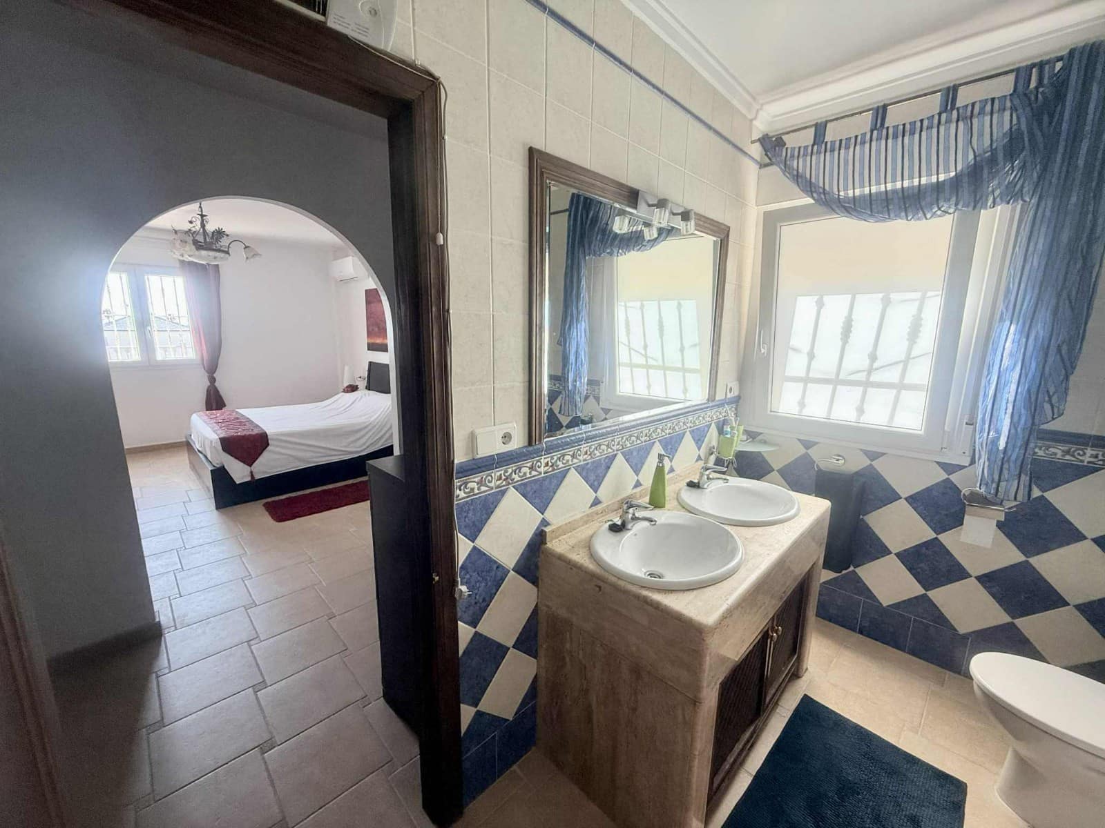 3 bedroom Villa for sale in Almoradi with pool - € 599,990 (Ref: 9074533)