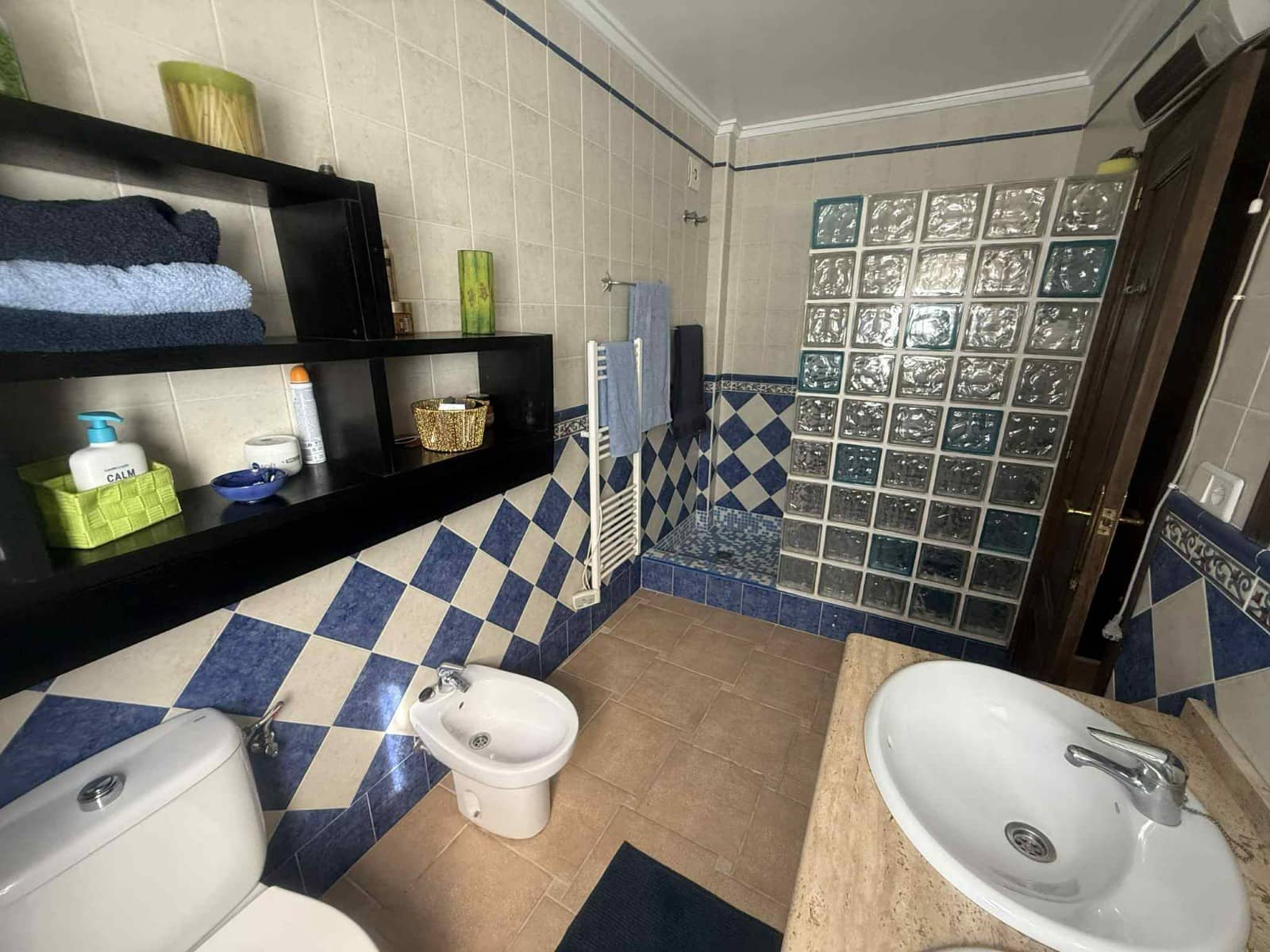 3 bedroom Villa for sale in Almoradi with pool - € 599,990 (Ref: 9074533)