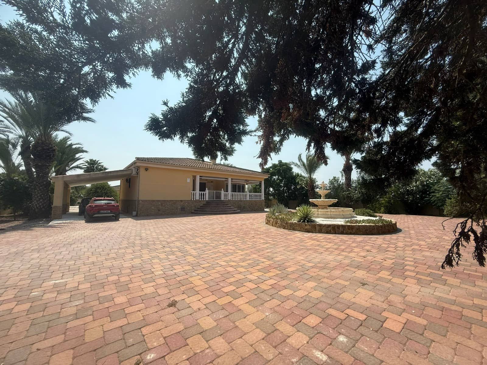 3 soveværelse Finca/Landehus til salg i Catral med swimmingpool - € 375.000 (Ref: 9187441)