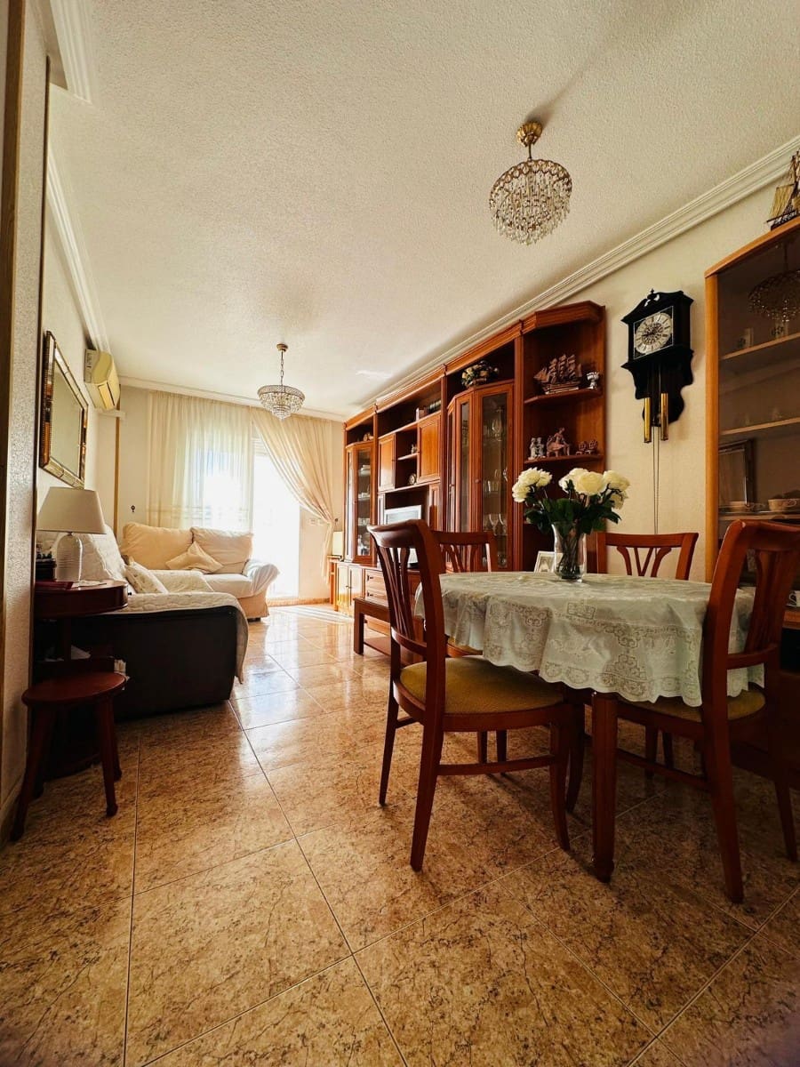 3 Zimmer Apartment zu verkaufen in Torrevieja - 176.990 € (Ref: 9444700)