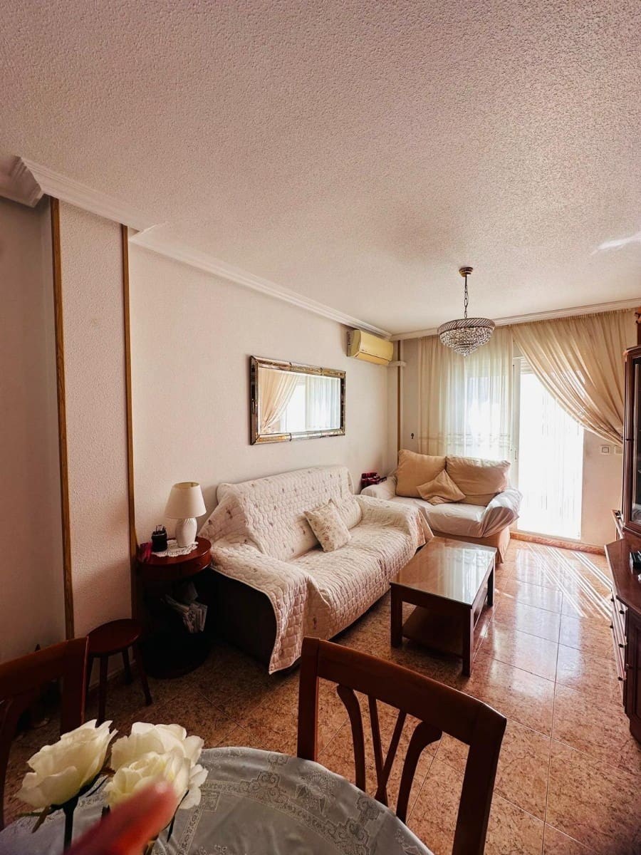 3 Zimmer Apartment zu verkaufen in Torrevieja - 176.990 € (Ref: 9444700)