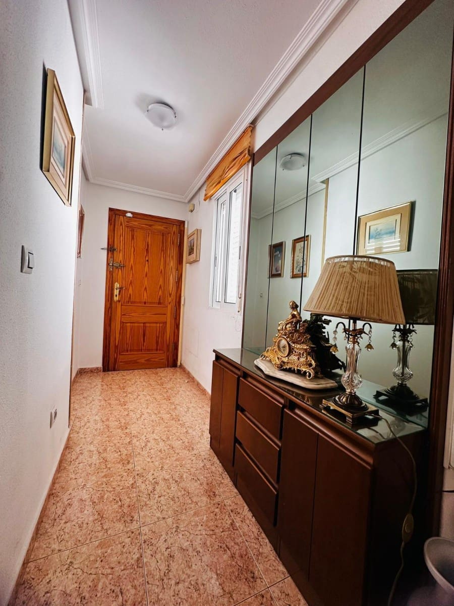 3 Zimmer Apartment zu verkaufen in Torrevieja - 176.990 € (Ref: 9444700)