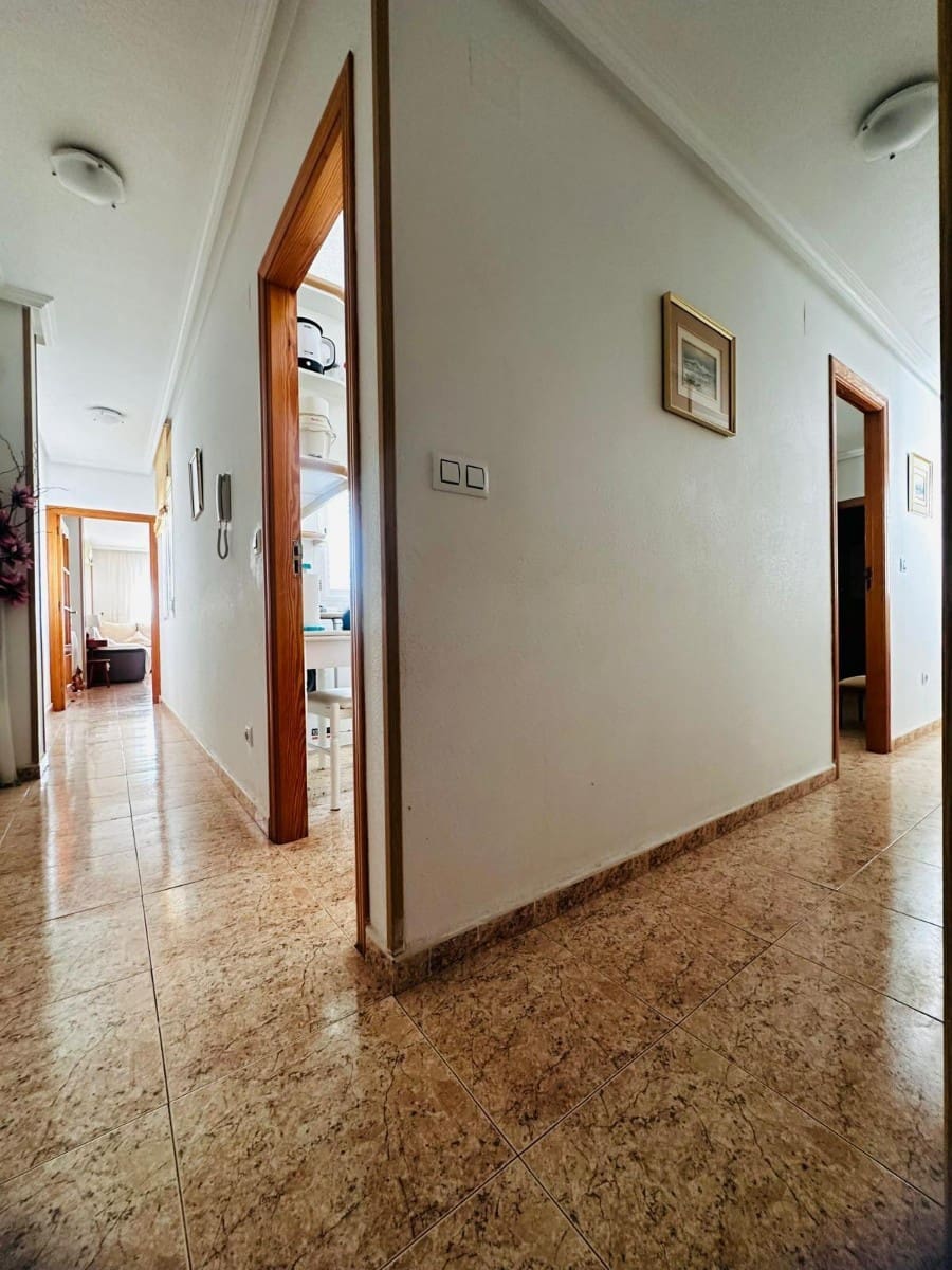 3 Zimmer Apartment zu verkaufen in Torrevieja - 176.990 € (Ref: 9444700)