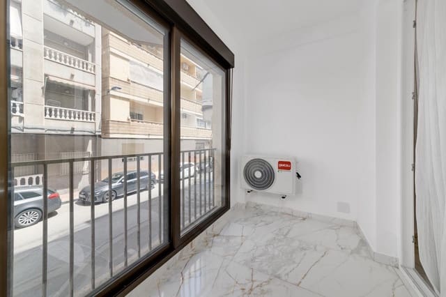 3 quarto Apartamento para venda em Playa del Cura, Torrevieja - 209 900 € (Ref: 9444701)