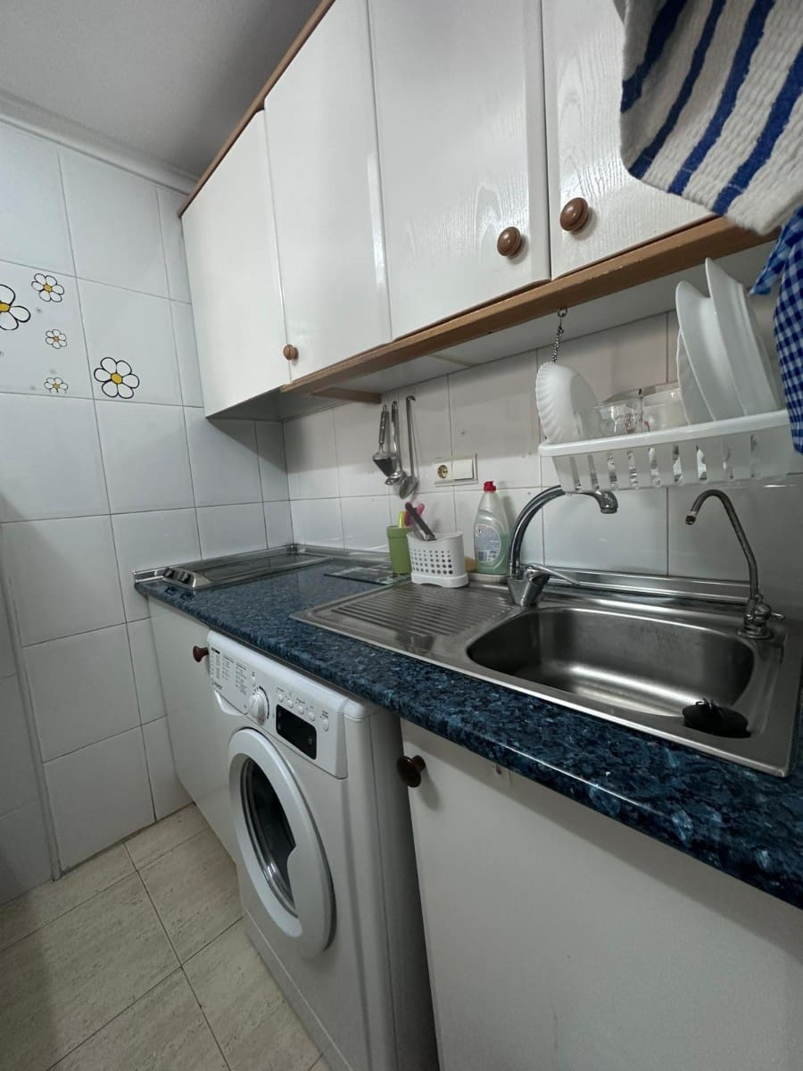 Studio til salg i Torrevieja - € 89.900 (Ref: 9444703)