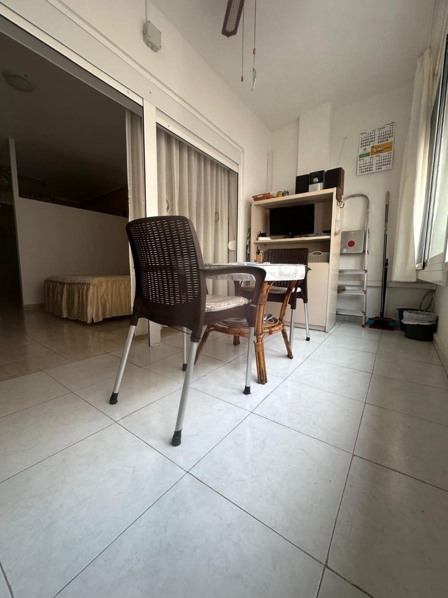Studio til salg i Torrevieja - € 89.900 (Ref: 9444703)