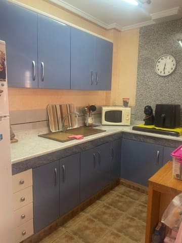 5 chambre Maison de Ville à vendre à Torrevieja avec piscine garage - 315 000 € (Ref: 9444711)