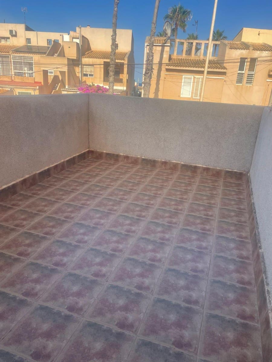 5 chambre Maison de Ville à vendre à Torrevieja avec piscine garage - 315 000 € (Ref: 9444711)