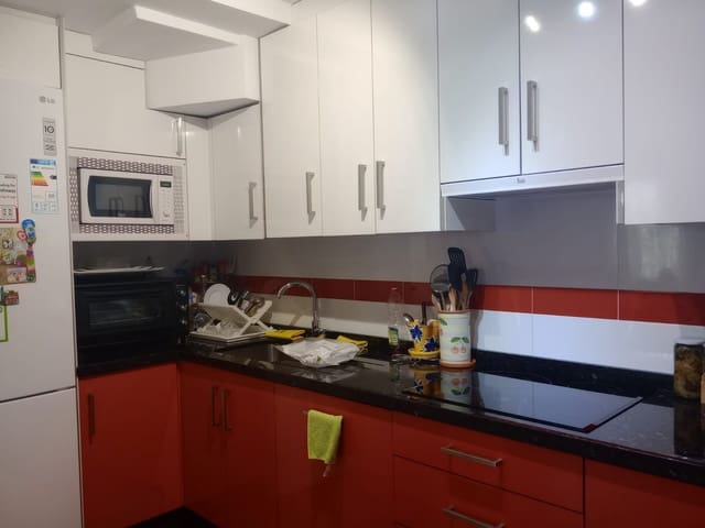 4 Zimmer Apartment zu verkaufen in La Mata, Torrevieja mit Pool Garage - 309.000 € (Ref: 9444713)