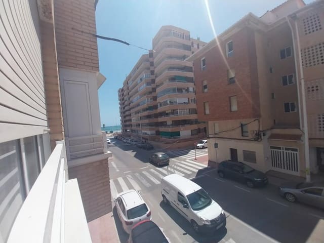 3 makuuhuone Huoneisto myytävänä paikassa La Mata, Torrevieja - 229 000 € (Ref: 9444738)