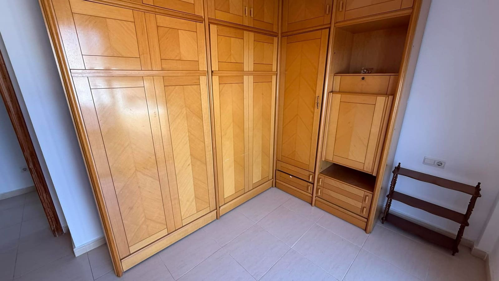 3 bedroom Semi-detached Villa for sale in Almoradi with pool - € 185,000 (Ref: 9444739)