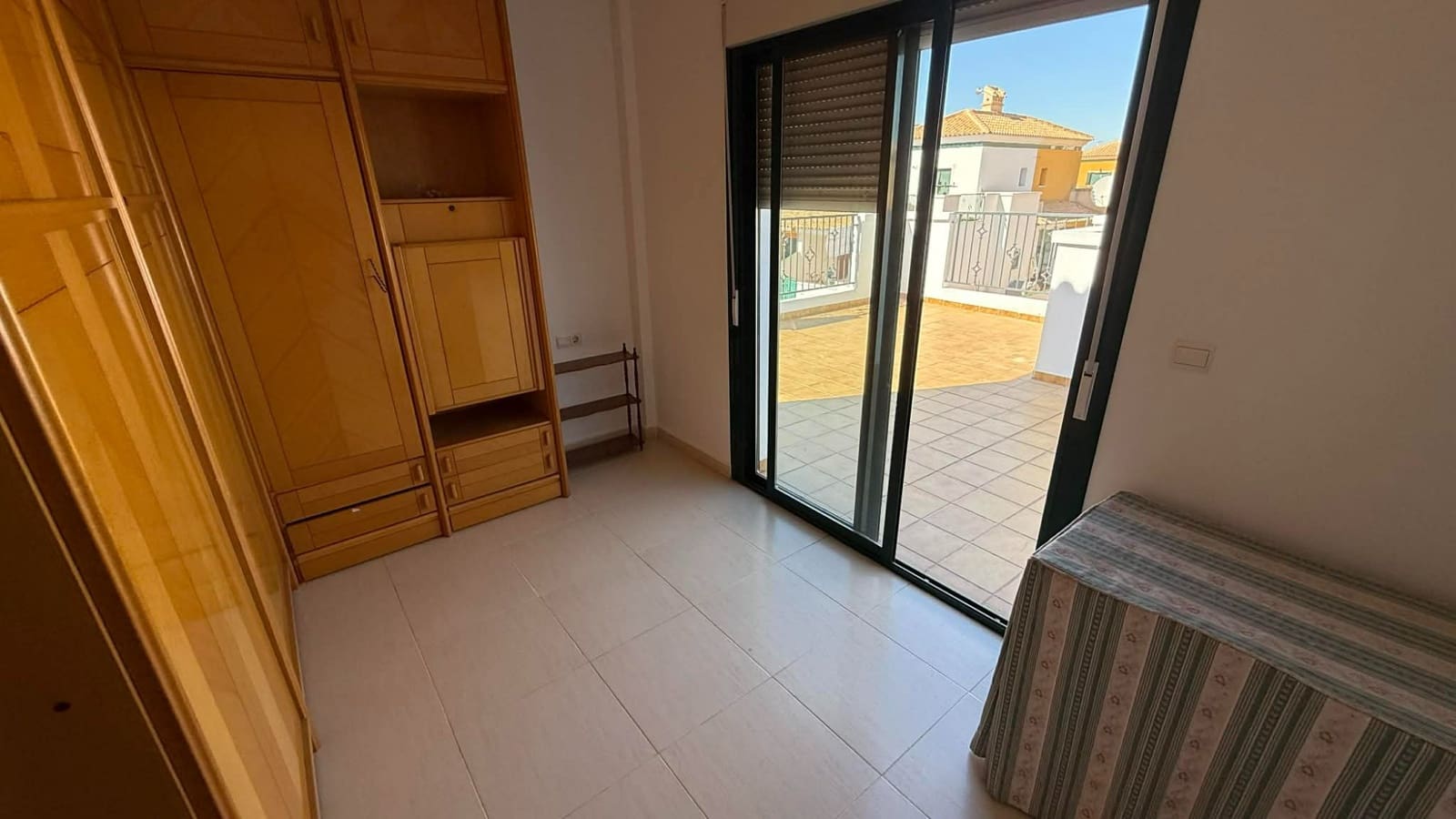 3 bedroom Semi-detached Villa for sale in Almoradi with pool - € 185,000 (Ref: 9444739)