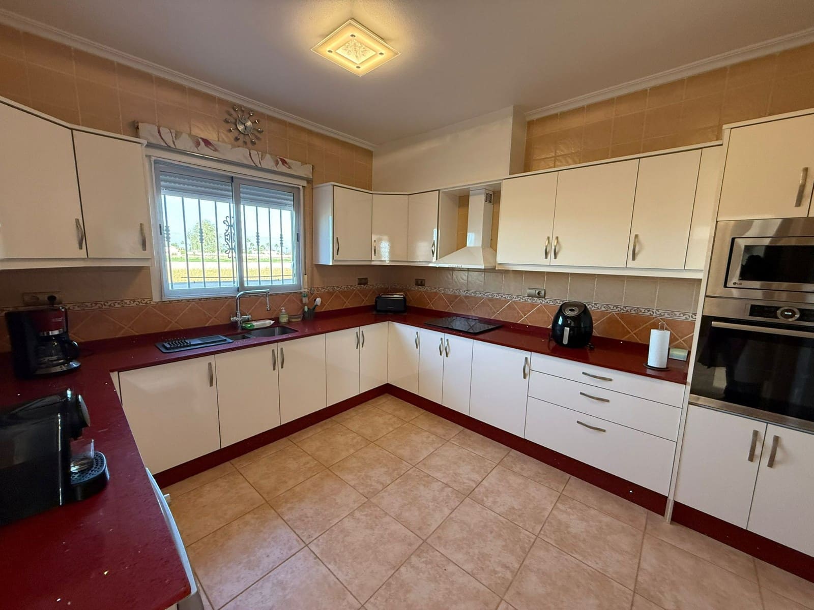 3 Zimmer Finca/Landgut zu verkaufen in Catral mit Pool - 390.000 € (Ref: 9447257)