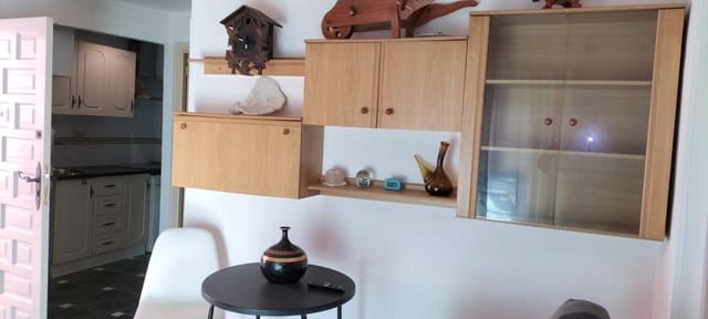 1 slaapkamer Penthouse te koop in La Mata, Torrevieja met zwembad - € 139.900 (Ref: 9465911)