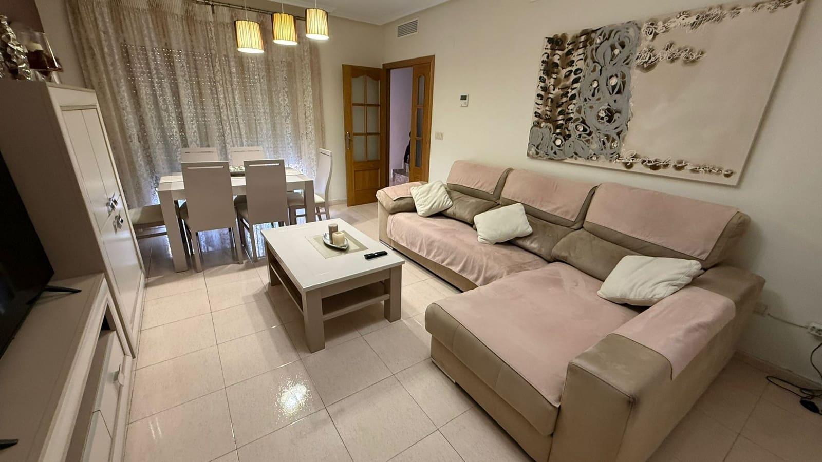 4 bedroom Townhouse for sale in Almoradi with garage - € 210,000 (Ref: 9562550)