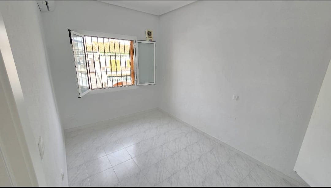 1 quarto Apartamento para venda em La Mata com piscina - 145 000 € (Ref: 9569407)