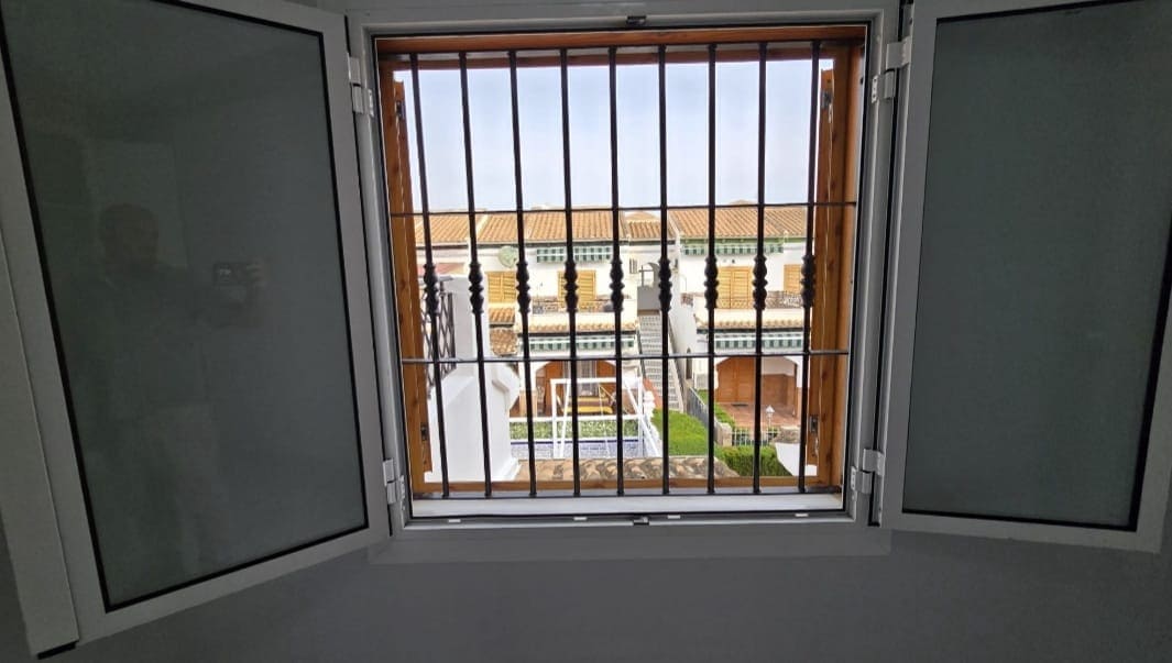 1 quarto Apartamento para venda em La Mata com piscina - 145 000 € (Ref: 9569407)