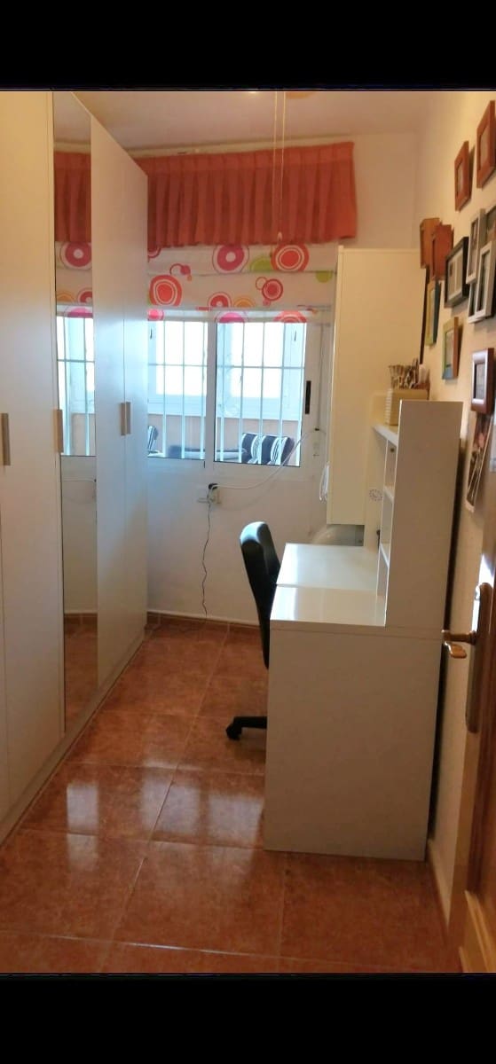 3 makuuhuone Kattohuoneisto myytävänä paikassa Torrevieja - 245 000 € (Ref: 9587916)