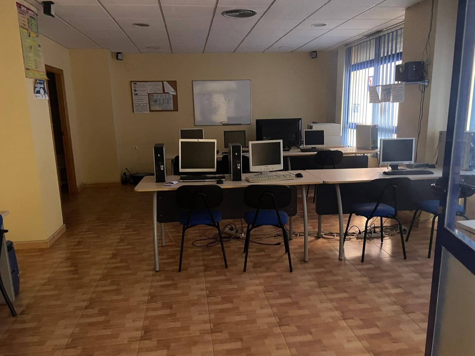 Gewerbe zu verkaufen in Almoradi - 65.500 € (Ref: 9665132)