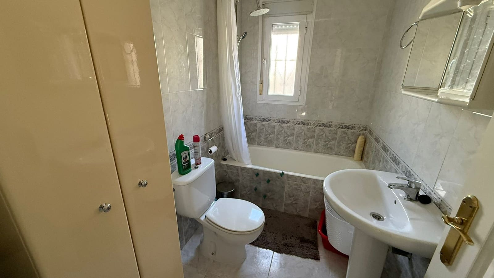 3 sypialnia Dom blizniak na sprzedaż w Ciudad Quesada z basenem - 245 000 € (Ref: 9684239)