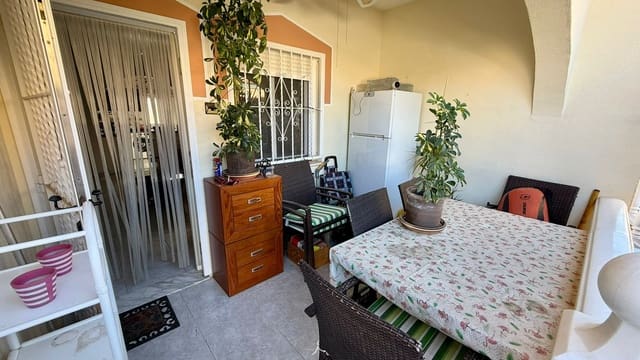 3 slaapkamer Halfvrijstaande villa te koop in Ciudad Quesada, Rojales met zwembad - € 245.000 (Ref: 9684239)