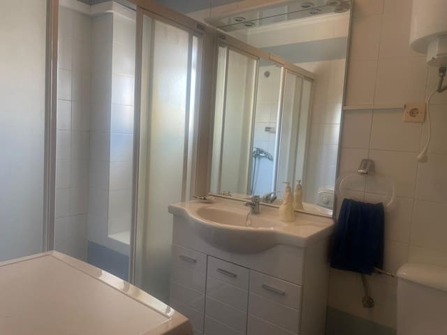 2 slaapkamer Halfvrijstaande villa te koop in Cabo Cervera, Torrevieja met garage - € 147.000 (Ref: 9687486)