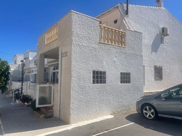 2 slaapkamer Halfvrijstaande villa te koop in Cabo Cervera, Torrevieja met garage - € 147.000 (Ref: 9687486)