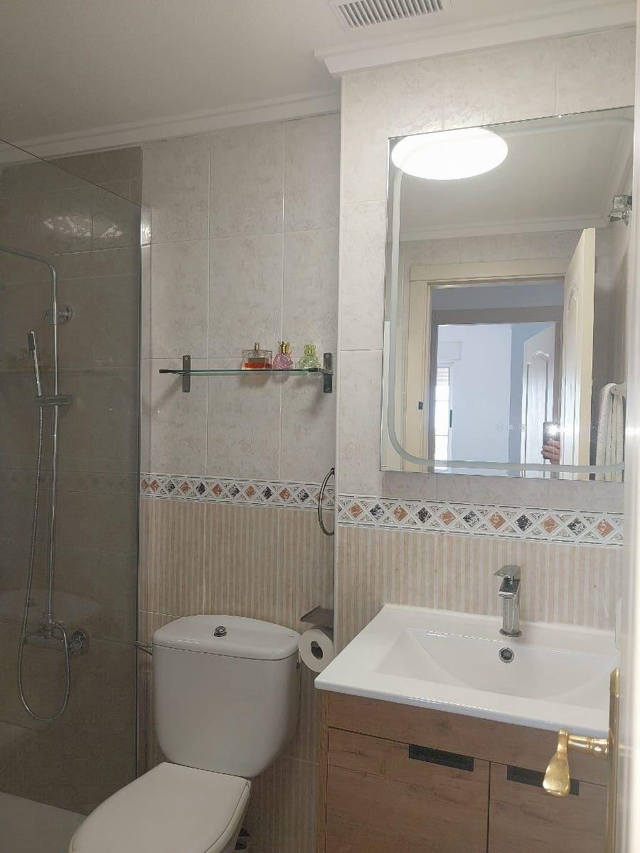 2 soverom Leilighet til salgs i La Mata med svømmebasseng - € 172 900 (Ref: 9733752)