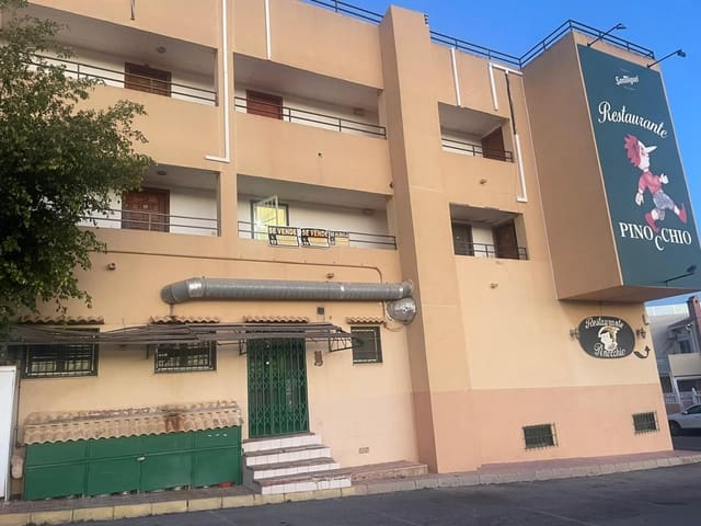 Studio te koop in Aguas Nuevas, Torrevieja met zwembad - € 85.000 (Ref: 9736117)