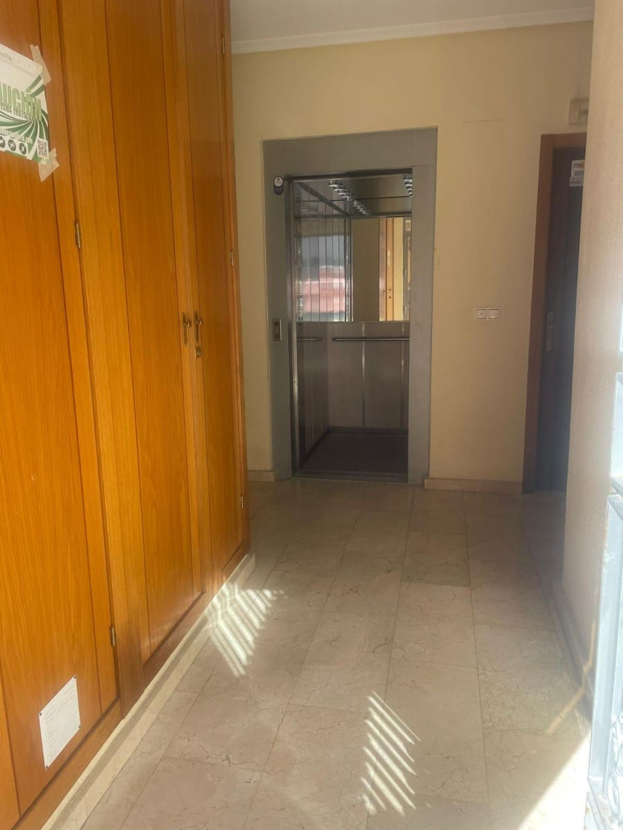 2 quarto Apartamento para venda em Torrevieja - 187 000 € (Ref: 9748359)