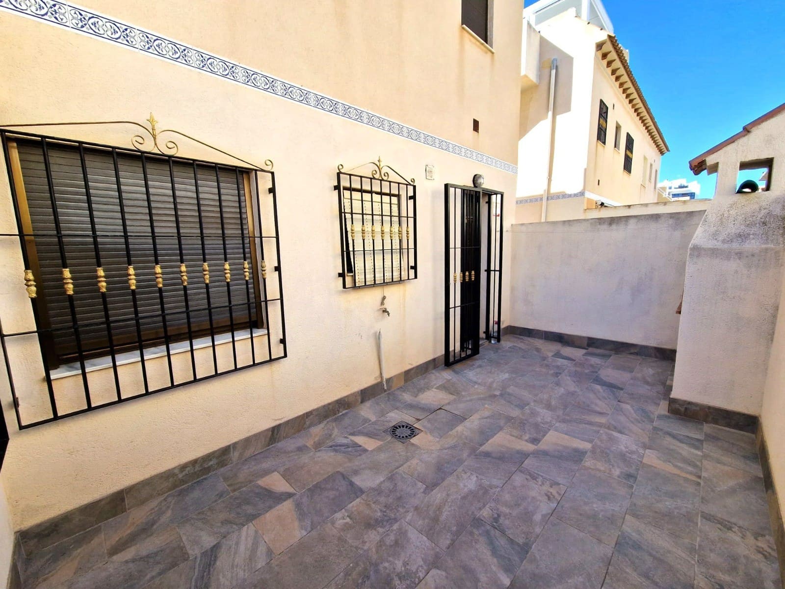 2 soverom Leilighet til salgs i La Mata med garasje - € 197 900 (Ref: 9748360)