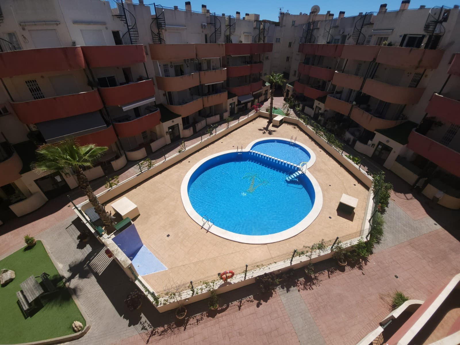 2 soveværelse Penthouse til salg i Almoradi med swimmingpool - € 119.999 (Ref: 9832731)