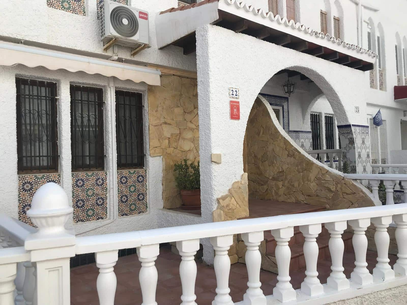 3 bedroom Semi-detached Villa for sale in La Mata with pool garage - € 224,900 (Ref: 9834019)
