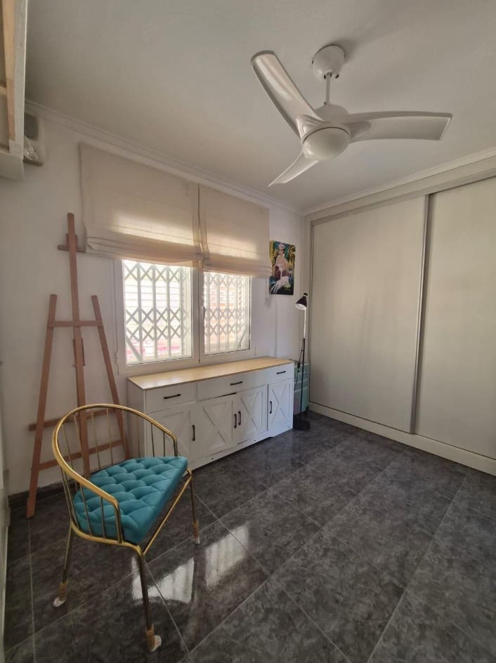 2 soverom Hus til salgs i Torrevieja - € 199 900 (Ref: 9844191)