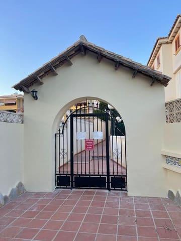 2 chambre Appartement à vendre à Torrevieja avec piscine - 175 000 € (Ref: 9844374)