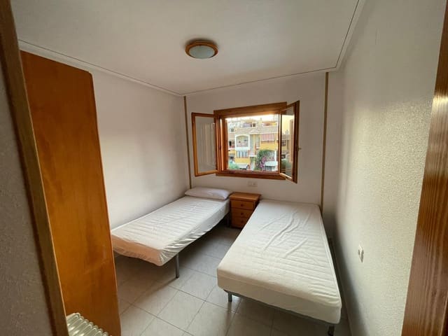 2 chambre Appartement à vendre à Torrevieja avec piscine - 175 000 € (Ref: 9844374)
