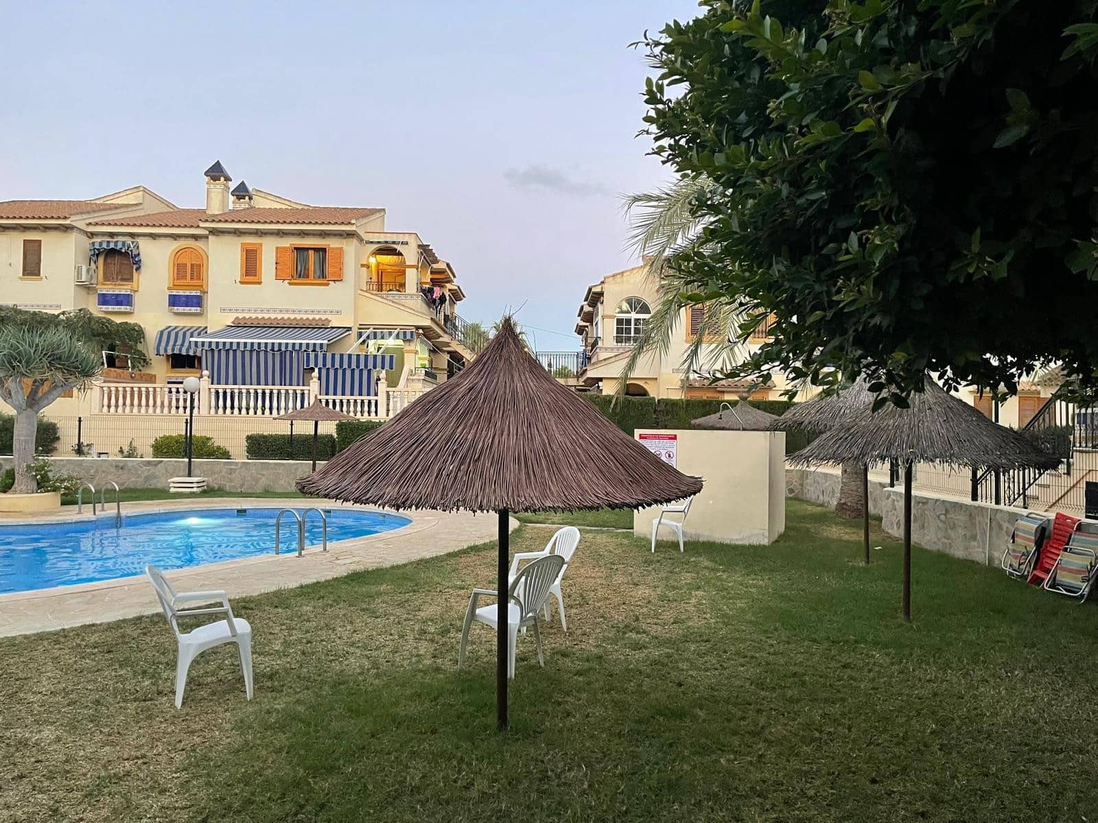 2 chambre Appartement à vendre à Torrevieja avec piscine - 175 000 € (Ref: 9844374)