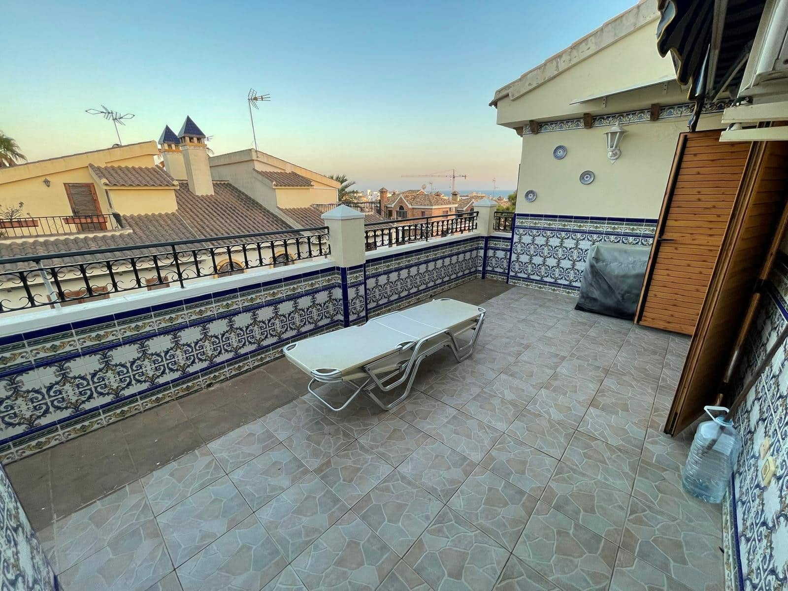 2 chambre Appartement à vendre à Torrevieja avec piscine - 175 000 € (Ref: 9844374)