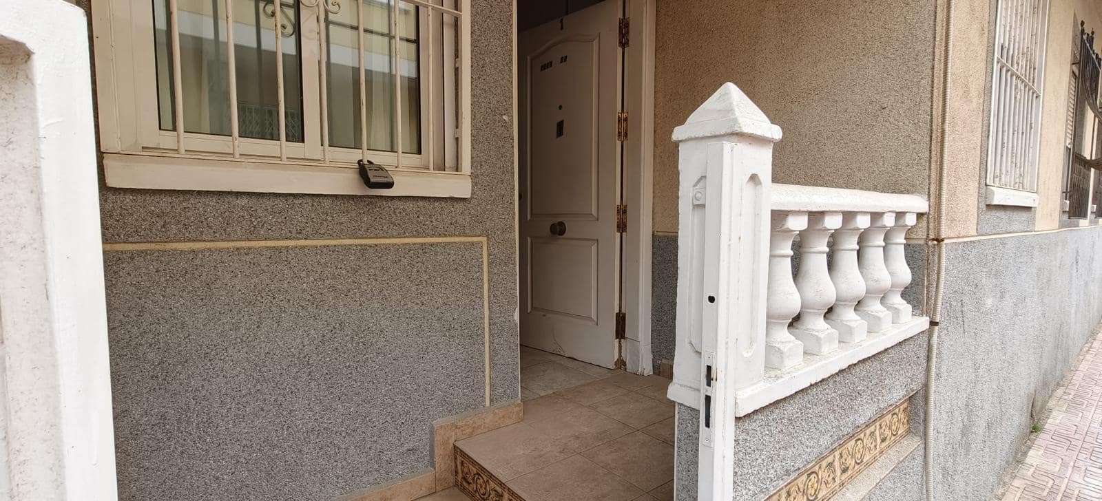 2 quarto Apartamento para venda em Torrevieja - 120 000 € (Ref: 9844375)